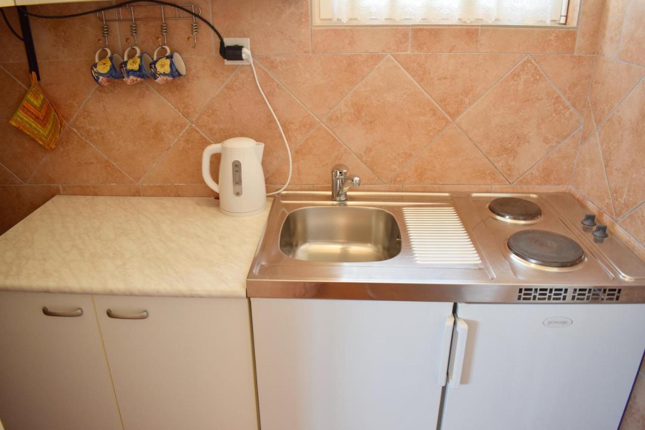 Apartmán Close To Center, Quiet, With Parking