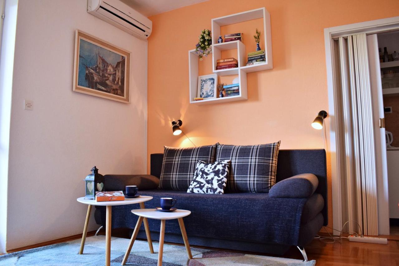 Apartment Close To Center, Quiet, With Parking